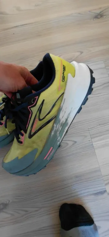 Gebrauchtes Brooks Trailrunning Shoes 40.5 Running Shoes