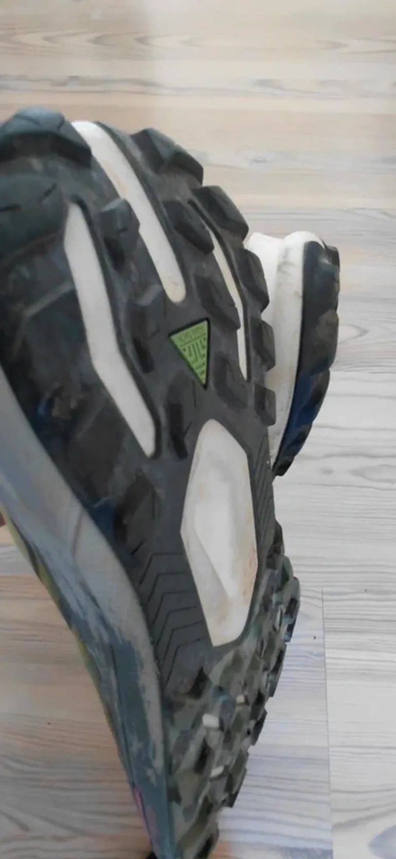 Gebrauchtes Brooks Trailrunning Shoes 40.5 bike — Bild 3 von 4