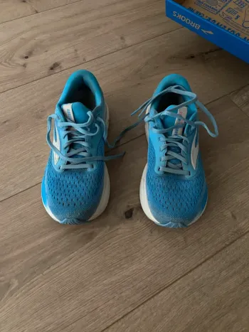 Gebrauchtes Brooks Adrenaline Running Shoes