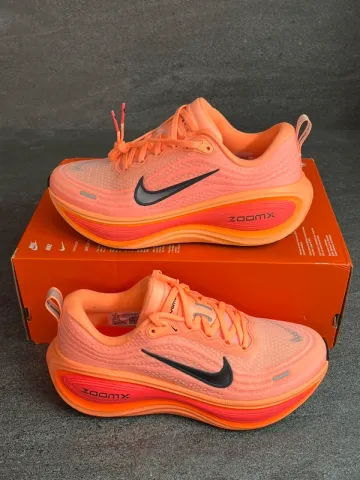 Tweedehands Nike Vomero Plus Running Shoes