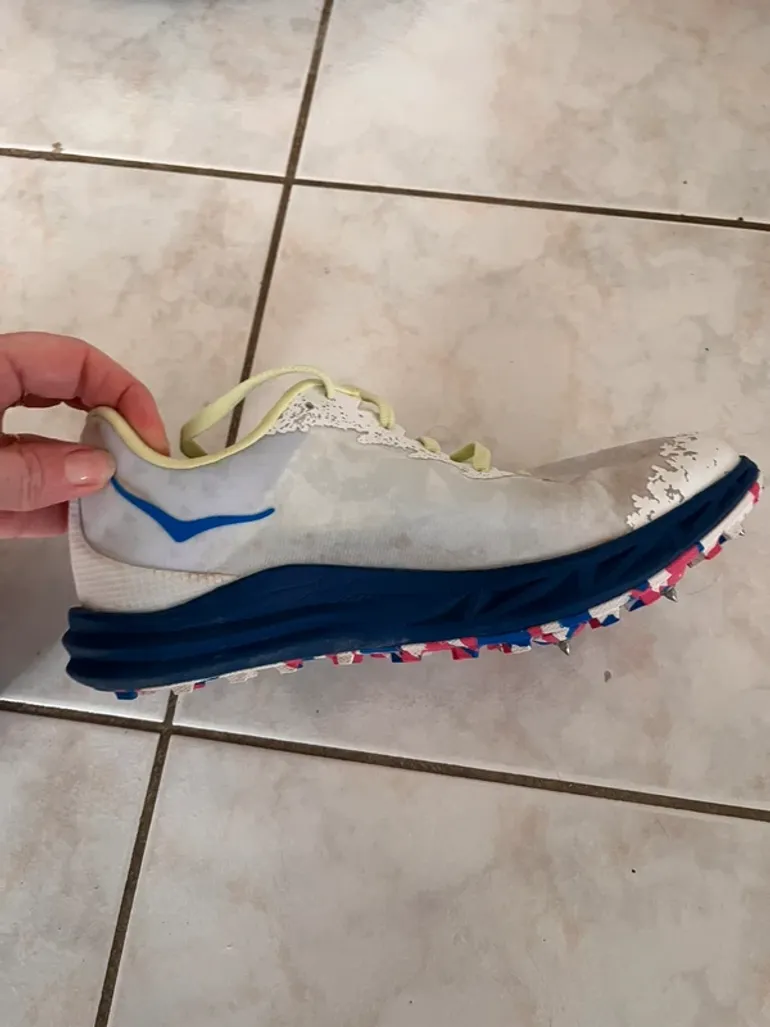 Brugt Hoka Pointes d'athlétisme bike — billede 3 af 8