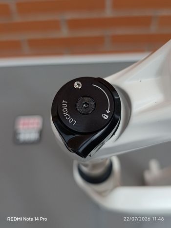 Brugt RockShox 30 Silver TK 2021 bike — billede 9 af 11