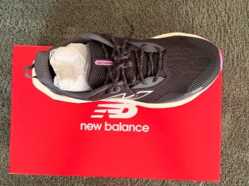 New Balance DynaSoft Nitrel v6 bike d'occasion — image 9 sur 28
