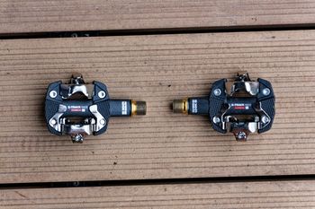 Used Look X-Track Race Carbon Ti Drivetrain & Pedals
