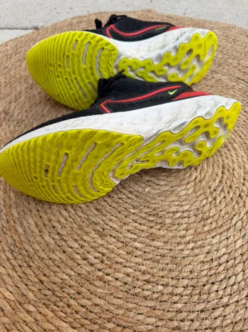 Käytetty Nike React Infinity Flyknit bike — kuva 4 / 4