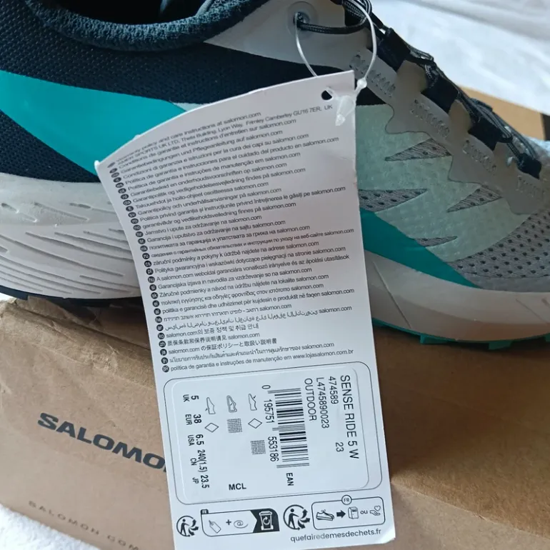 Used Salomon Running Shoes bike — image 7 of 8