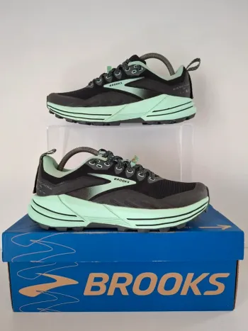 Used Brooks Cascadia 16 bike — image 2 of 13
