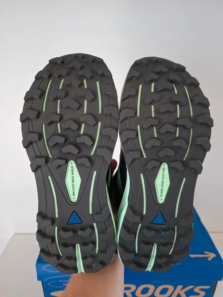 Used Brooks Cascadia 16 bike — image 11 of 13