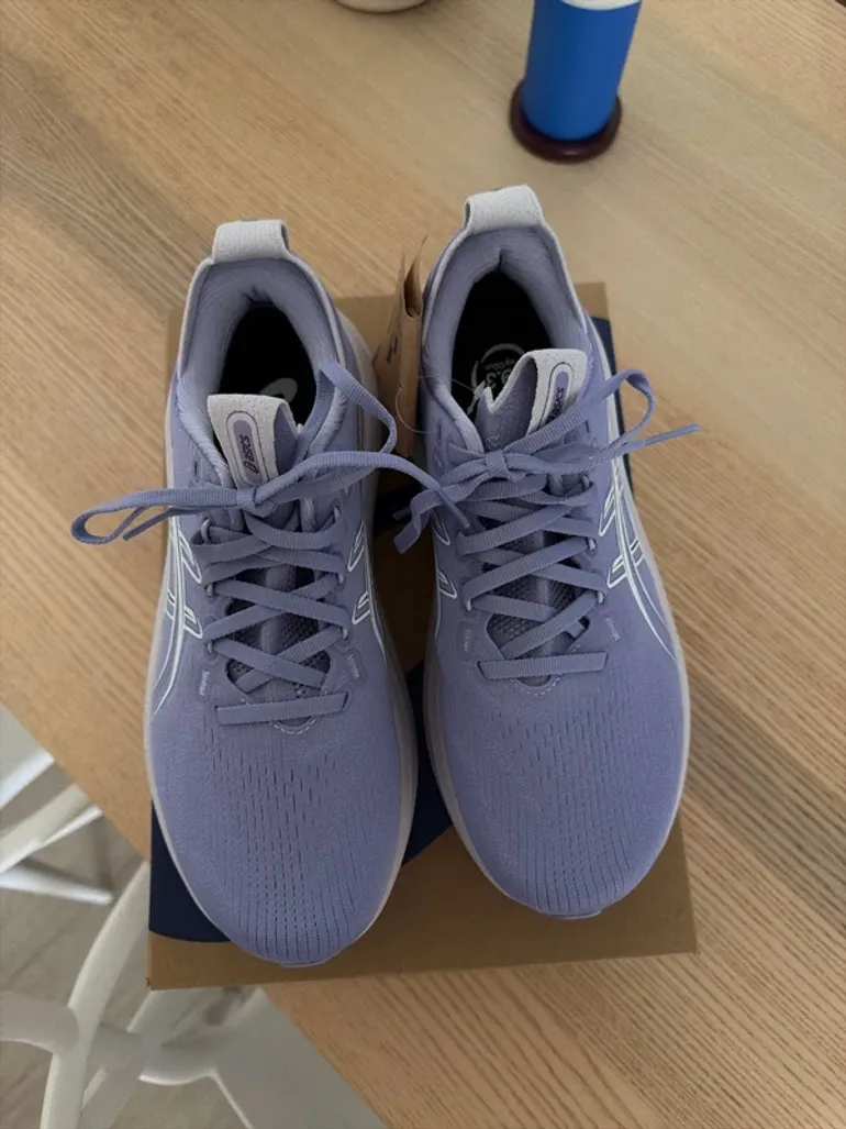 Asics Nimbus 28 bike de segunda mano — imagen 9 de 9