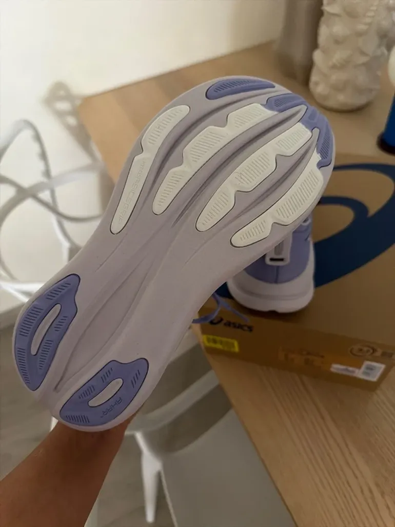 Asics Nimbus 28 bike de segunda mano — imagen 8 de 9