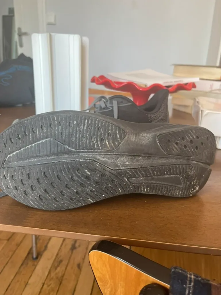 Used Hoka Mach 6 bike — image 6 of 6