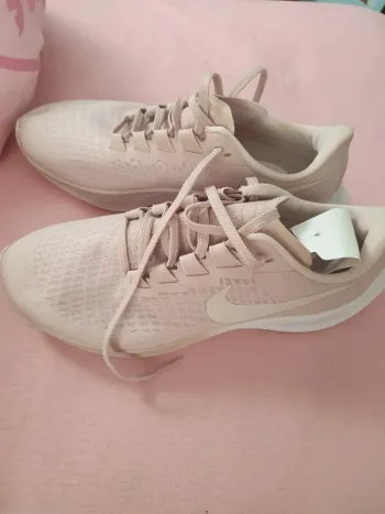 Pegasus Air Zoom 37 Running Shoes de segunda mano