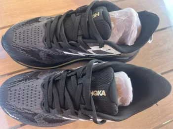Used Hoka Challenger 8 bike — image 3 of 8