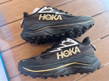 Used Hoka Challenger 8 Running Shoes