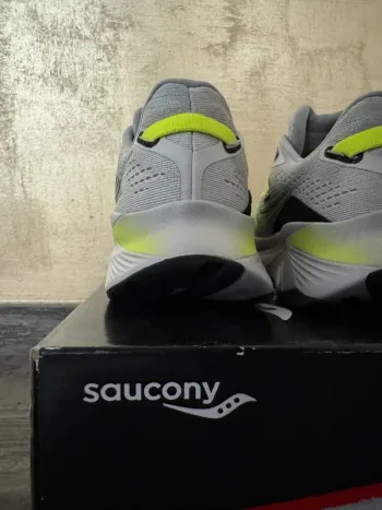 Gebrauchtes Saucony Guide 16 bike — Bild 4 von 9