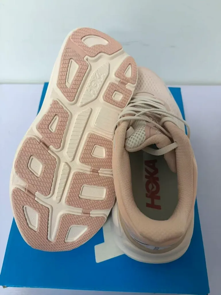 Tweedehands Hoka Shoes size 40 bike — afbeelding 5 van 5