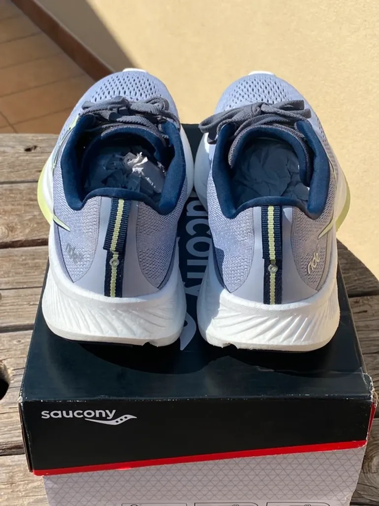 Used Saucony Ride 17 bike — image 3 of 7