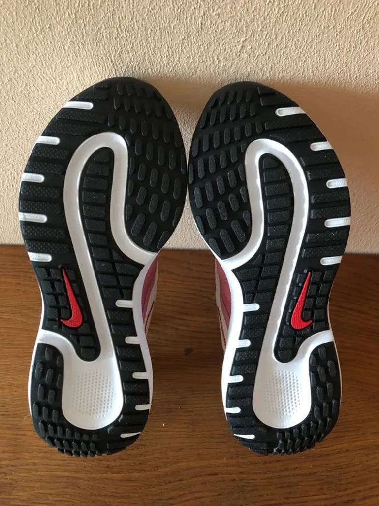 Używany Nike React Escape RN 2 bike — zdjęcie 5 z 6