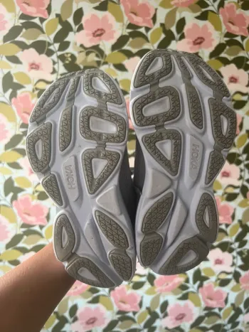 Used Hoka Running Shoes bike — image 3 of 4