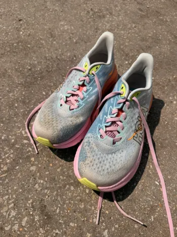 Gebrauchtes Hoka Mach 6 Running Shoes
