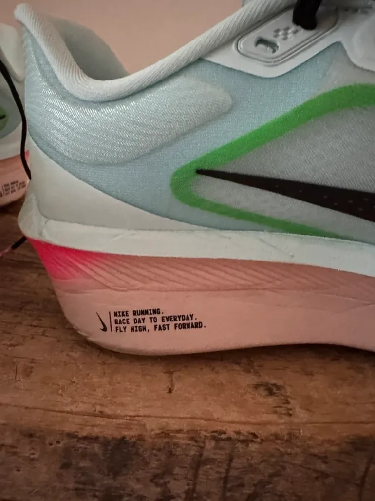 Used Nike Zoom Fly 6 bike — image 33 of 48