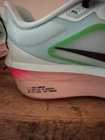 Used Nike Zoom Fly 6 bike — image 21 of 48