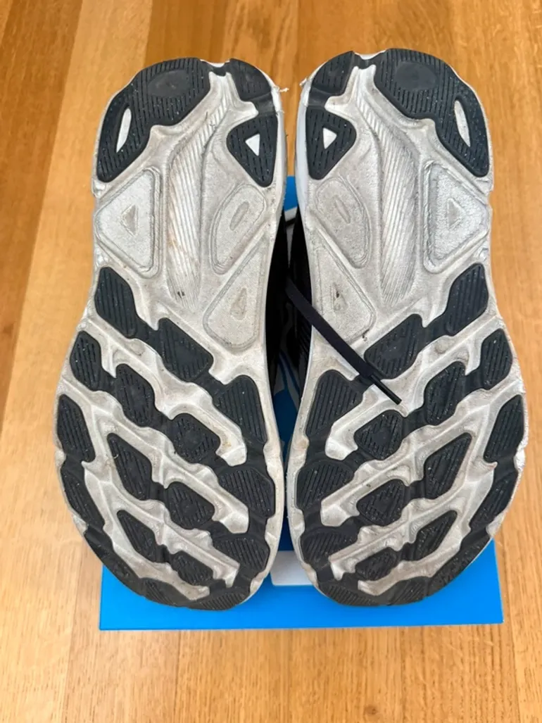 Käytetty Hoka Clifton 9 bike — kuva 7 / 8