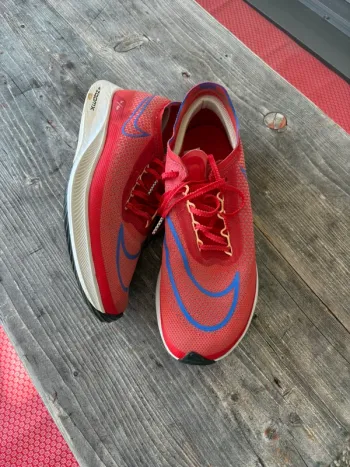 Used Nike ZoomX Streakfly Running Shoes