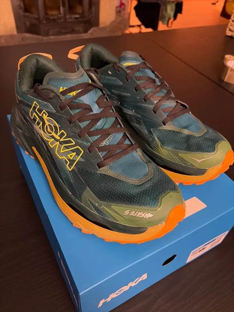 Tweedehands Hoka Running Shoes bike — afbeelding 2 van 2