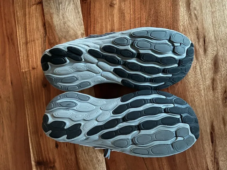 Used New Balance Fresh Foam Trainer (UTRNAA) bike — image 8 of 9