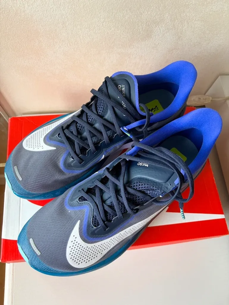 Nike ZoomX Road Racing ZF 2025 bike usato — immagine 5 di 10