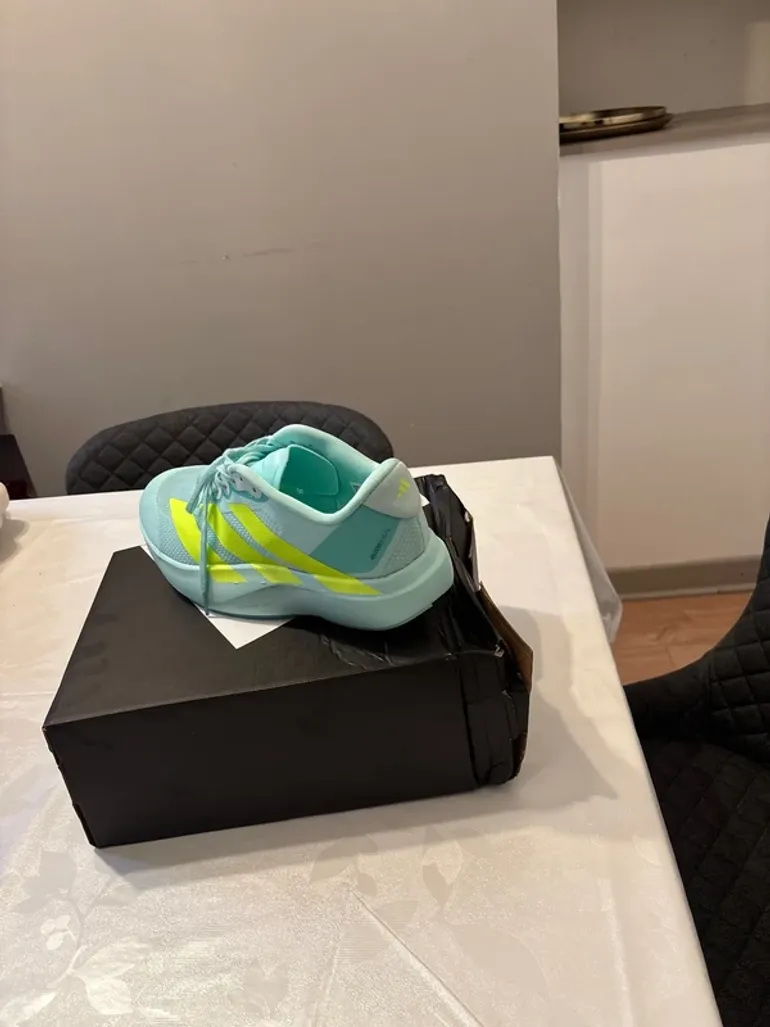Tweedehands Adidas Running Shoes bike — afbeelding 6 van 6