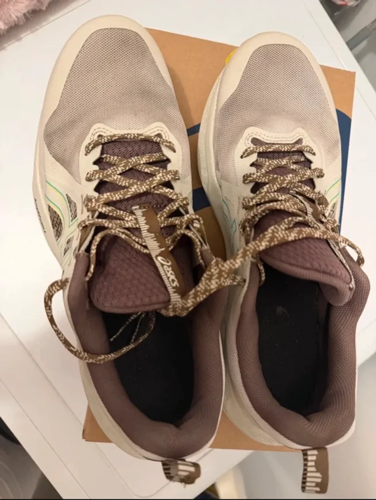 Gebrauchtes Asics Gel Somonna 8 bike — Bild 4 von 4