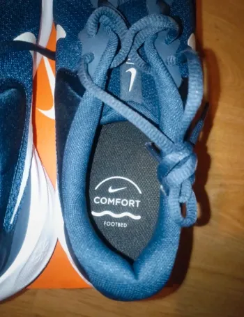 Used Nike Revolution 7 bike — image 6 of 18