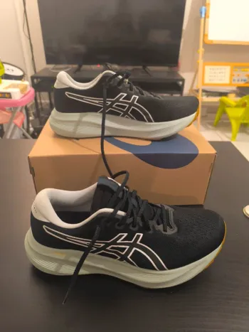 Used Asics Gel Excite 11 TR bike — image 3 of 12