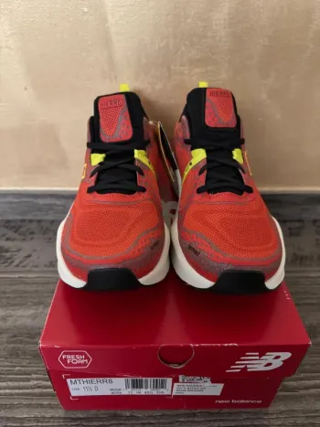 Used New Balance MTHIERR 8 Running Shoes