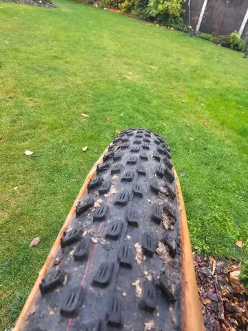 Used Maxxis Racing Ralph 2025 bike — image 2 of 3