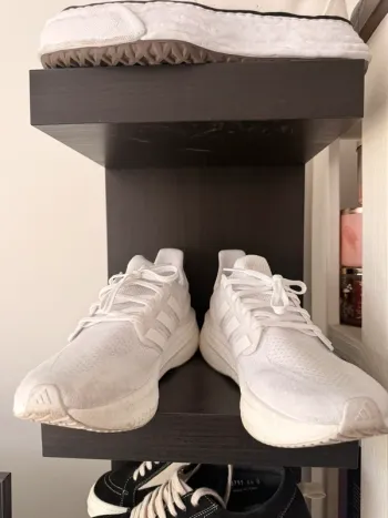 Tweedehands White Ultraboost bike — afbeelding 3 van 5