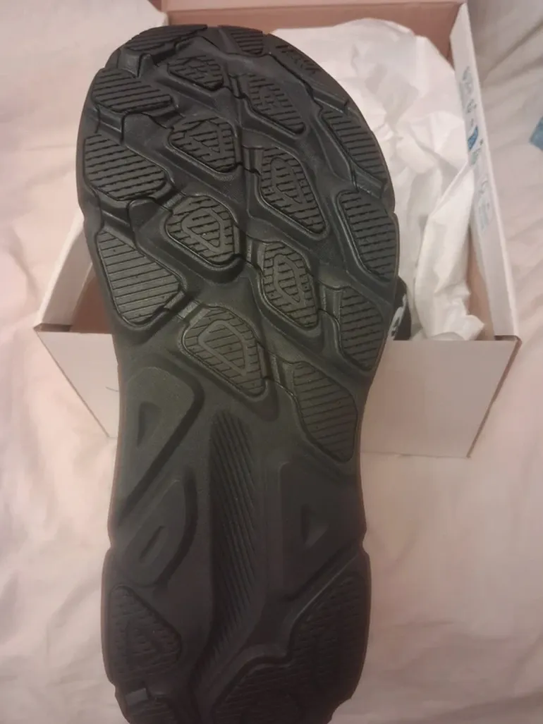 Used Hoka Clifton 9 Gore-Tex bike — image 4 of 6