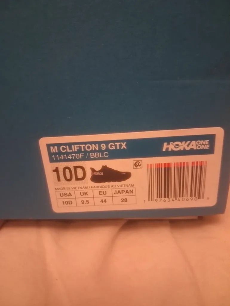 Used Hoka Clifton 9 Gore-Tex bike — image 2 of 6