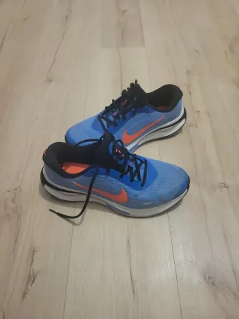 Used Nike Sportschuhe Running Shoes