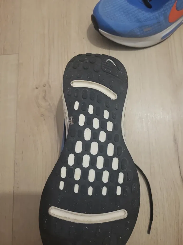 Used Nike Sportschuhe bike — image 4 of 6