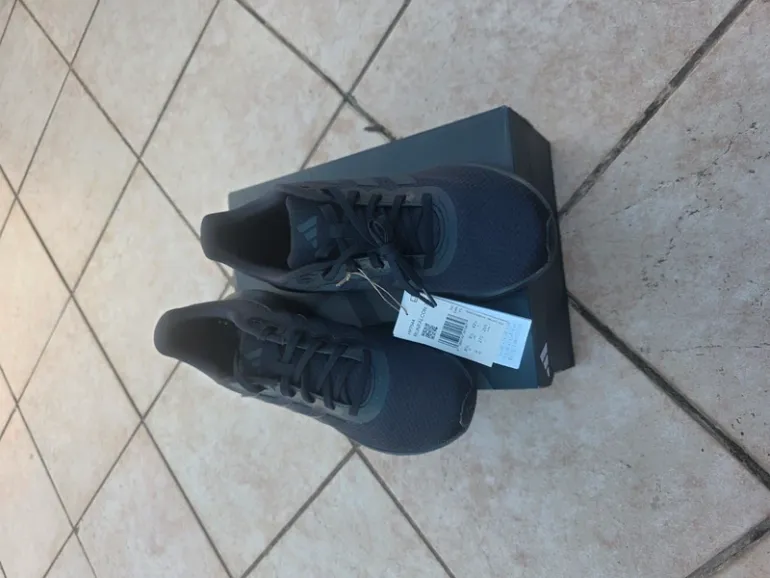 Gebrauchtes Adidas Runfalcon 3.0 bike — Bild 4 von 6