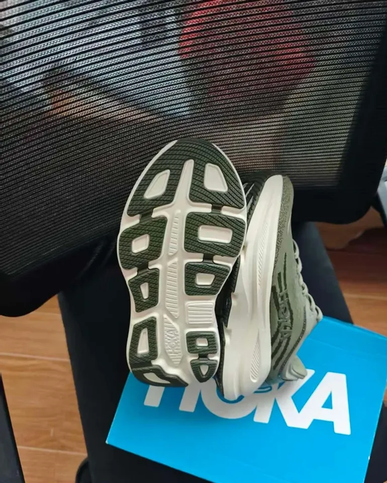 Gebrauchtes Hoka Shoes size 43 bike — Bild 6 von 7