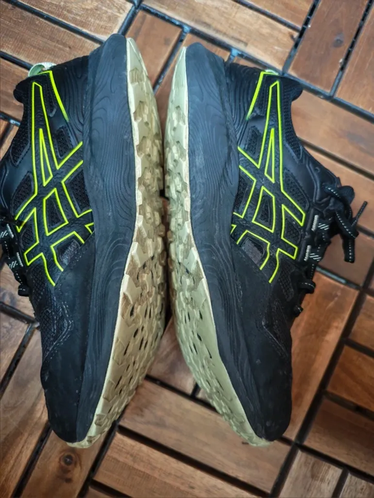 Used Asics Gel-Sonoma 7 GTX bike — image 4 of 8