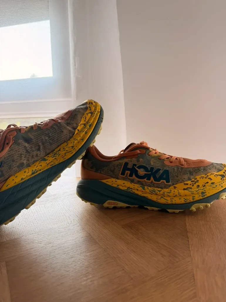 Brugt Hoka Speedgoat 6 bike — billede 2 af 3