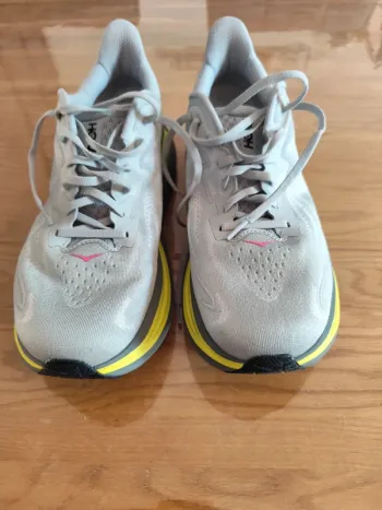 Gebrauchtes Hoka Clifton 10 Running Shoes