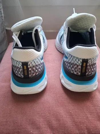 Tweedehands Nike Running Shoes bike — afbeelding 3 van 15