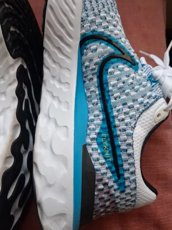 Tweedehands Nike Running Shoes bike — afbeelding 5 van 15