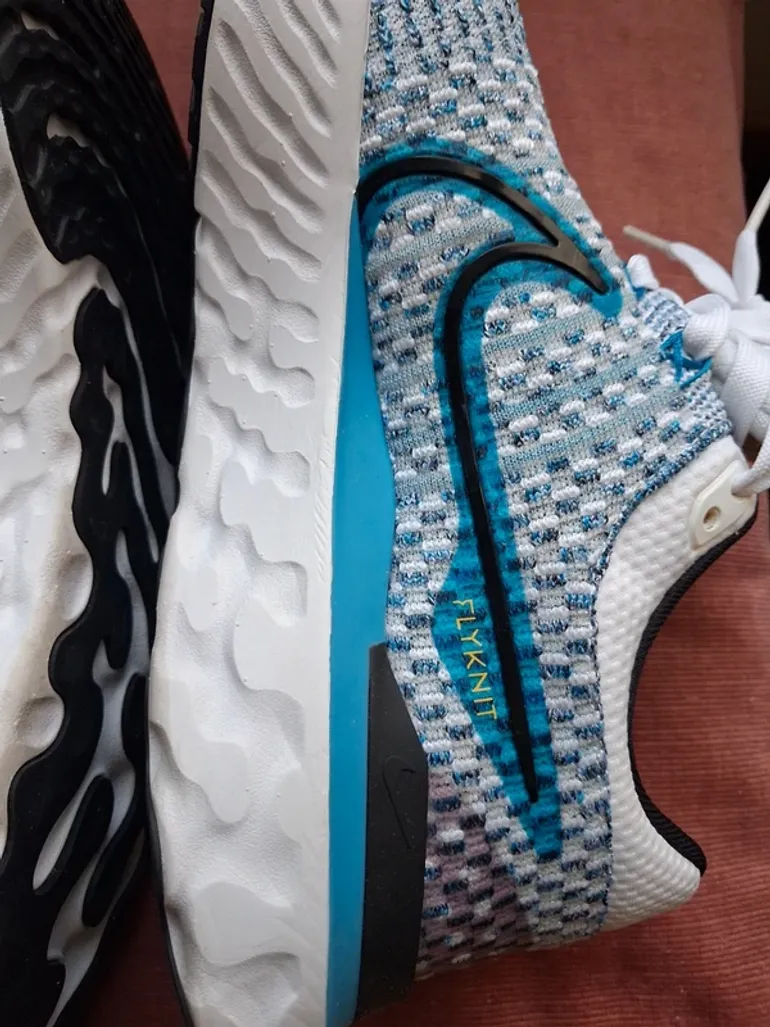 Tweedehands Nike Running Shoes bike — afbeelding 5 van 15